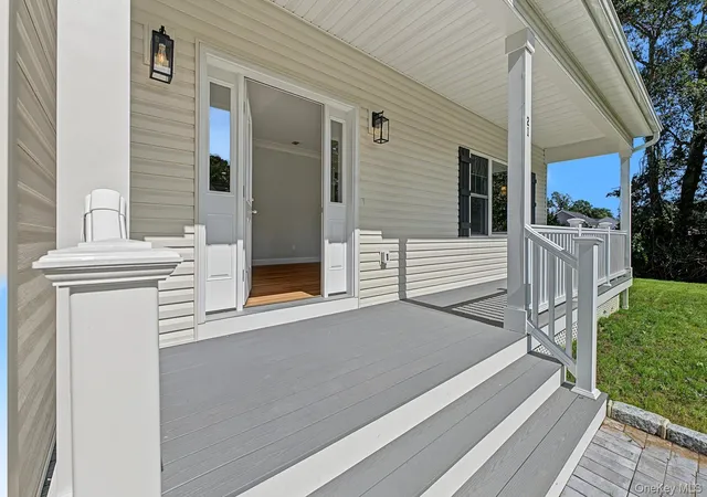 Photo 2 of Single family home for sale at 21 Fulton St, Brookhaven, NY 11720 | MLS# 1056868 | Listing updated on 2026-10-01