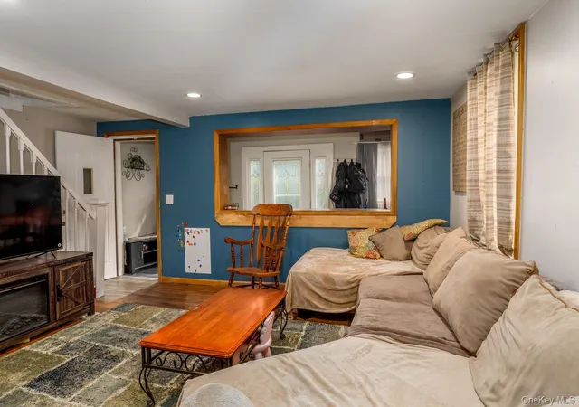 Photo 2 of Single family home for sale at 21 3rd Avenue, Kingston, NY 12401 | MLS# 1056882 | Listing updated on 2026-10-02