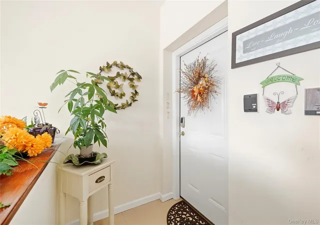 Photo 3 of Condo for sale at 137 Francesca Way, Babylon, NY 11701 | MLS# 1056885 | Listing updated on 2026-10-07