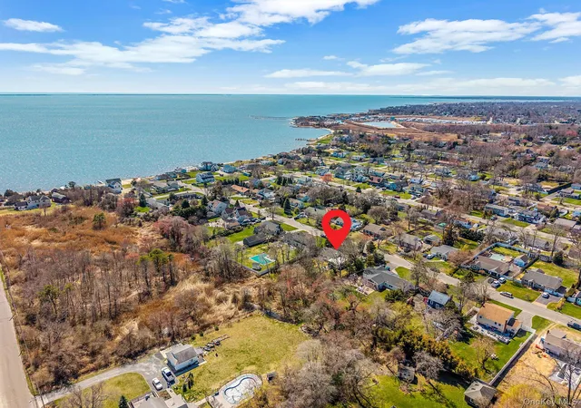 Photo 2 of Single family home for sale at 223 Connetquot Rd, Islip, NY 11705 | MLS# 1056887 | Listing updated on 2026-10-01