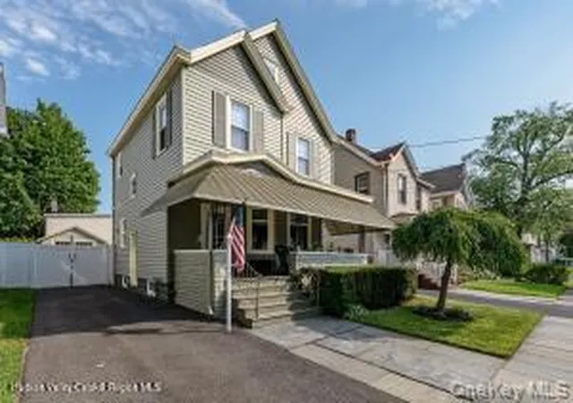 Photo 2 of Single family home for sale at 160 Oneil St, Kingston, NY 12401 | MLS# 1056893 | Listing updated on 2026-10-04