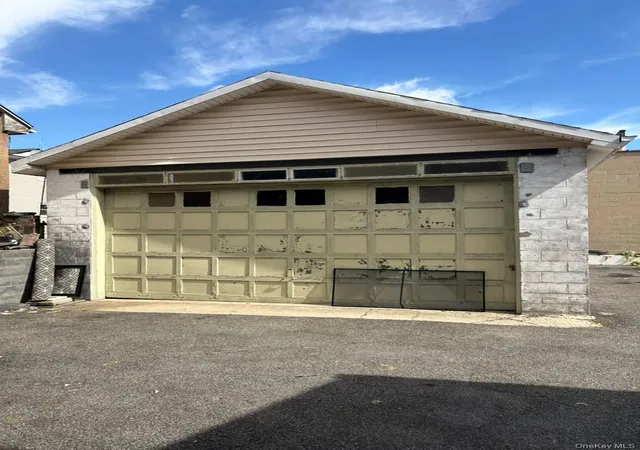 Photo 3 of Multi family home for sale at 17 3rd Street, New Rochelle, NY 10801 | MLS# 1056894 | Listing updated on 2026-10-03
