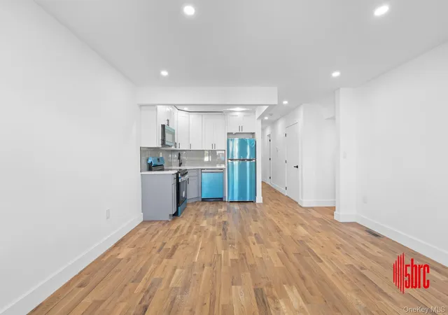 Photo 3 of House for sale at 1116 Blake Ave, New York, NY 11208 | MLS# 1056901 | Listing updated on 2026-10-01