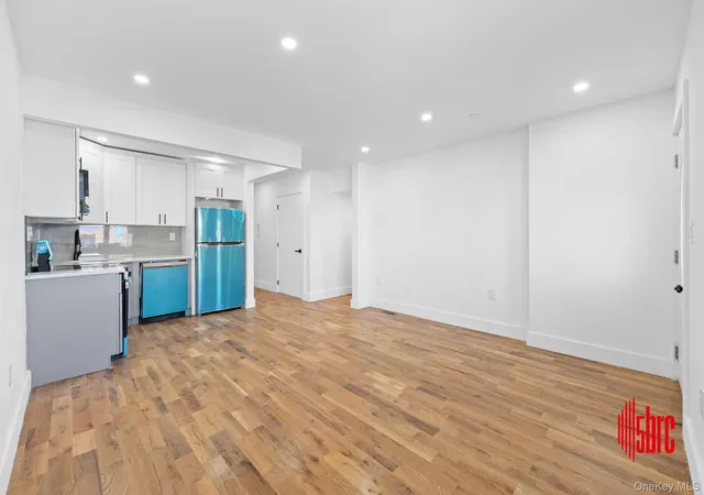 Photo 4 of House for sale at 1116 Blake Ave, New York, NY 11208 | MLS# 1056901 | Listing updated on 2026-10-01