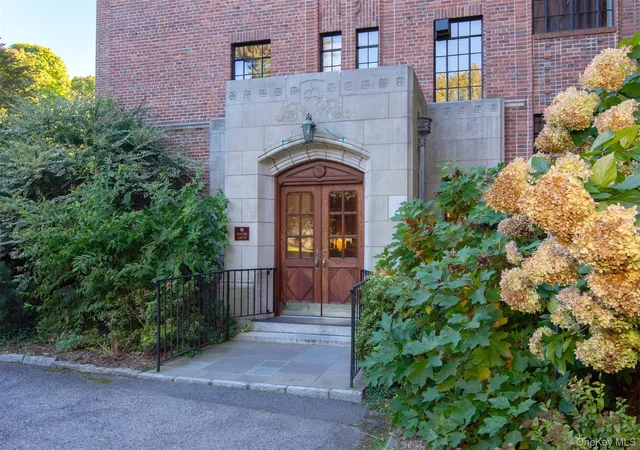 Photo 1 of Condo for sale at 100 Ardsley Ave W #2B, Greenburgh, NY 10503 | MLS# 1056912 | Listing updated on 2026-10-27