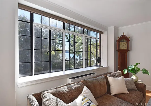 Photo 4 of House for sale at 100 Ardsley Ave W #2B, Greenburgh, NY 10503 | MLS# 1056912 | Listing updated on 2026-10-27