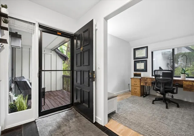 Photo 4 of Sale Pending at 172 Locust Ln, Greenburgh, NY 10533 | MLS# 1056925 | Listing updated on 2026-10-08