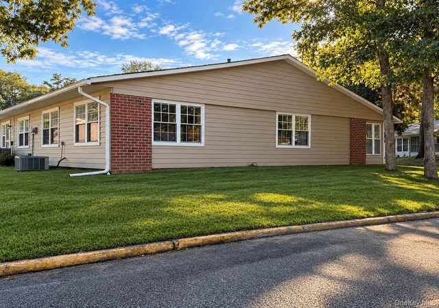 Photo 3 of Condo for sale at 38 Trent Ct #A, Brookhaven, NY 11961 | MLS# 1056983 | Listing updated on 2026-10-04