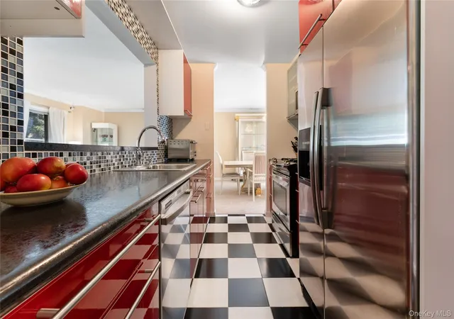 Photo 3 of Condo for sale at 5 High Meadow Trl, Peekskill, NY 10566 | MLS# 1056998 | Listing updated on 2026-10-08