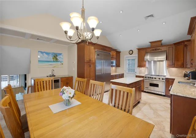 Photo 4 of Single family home for sale at 655 Hyman Ave, Islip, NY 11706 | MLS# 1057032 | Listing updated on 2026-10-01