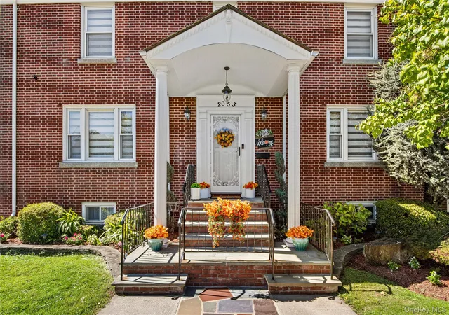 Photo 2 of Single family home for sale at 2053 Van Hoesen Ave, New York, NY 10461 | MLS# 1057036 | Listing updated on 2026-10-01