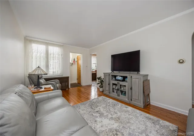 Photo 4 of Single family home for sale at 7612 58th Road, New York, NY 11379 | MLS# 1057048 | Listing updated on 2026-10-01