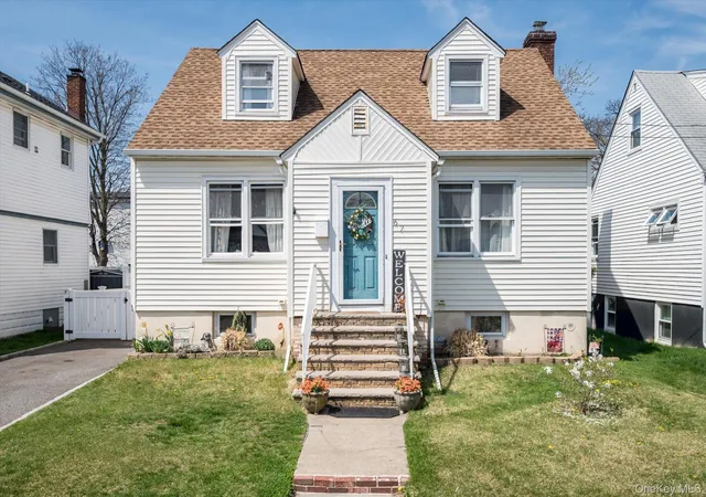 Photo 1 of Single family home for sale at 67 Waldo Ave, Hempstead, NY 11518 | MLS# 1057052 | Listing updated on 2026-10-01