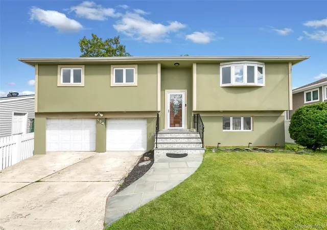 Single family home for sale at 584 Yale St, Oceanside, NY 11572 | MLS# 1057066 | Listing updated on 2026-10-01