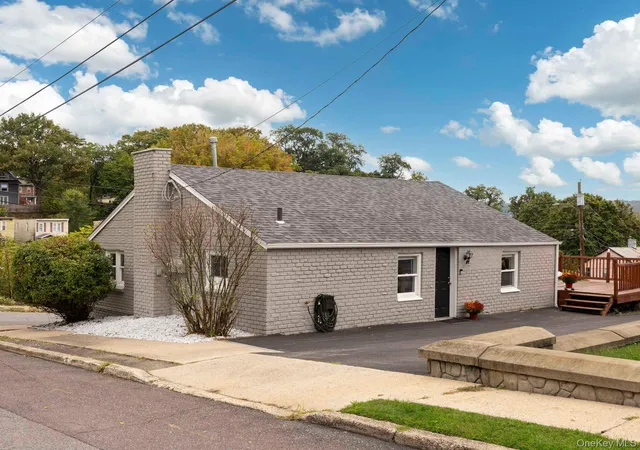 Single family home for sale at 35 Sycamore St, Kingston, NY 12401 | MLS# 1057069