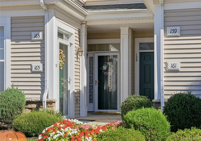 Photo 3 of Condo for sale at 163 Symphony Dr, Brookhaven, NY 11755 | MLS# 1057095 | Listing updated on 2026-10-06