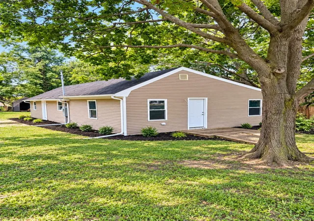Single family home for sale at 182 Frowein Rd, Brookhaven, NY 11934 | MLS# 1057109