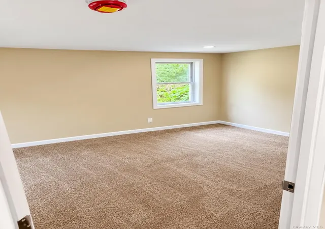 Photo 3 of Single family home for sale at 182 Frowein Rd, Brookhaven, NY 11934 | MLS# 1057109 | Listing updated on 2026-10-01