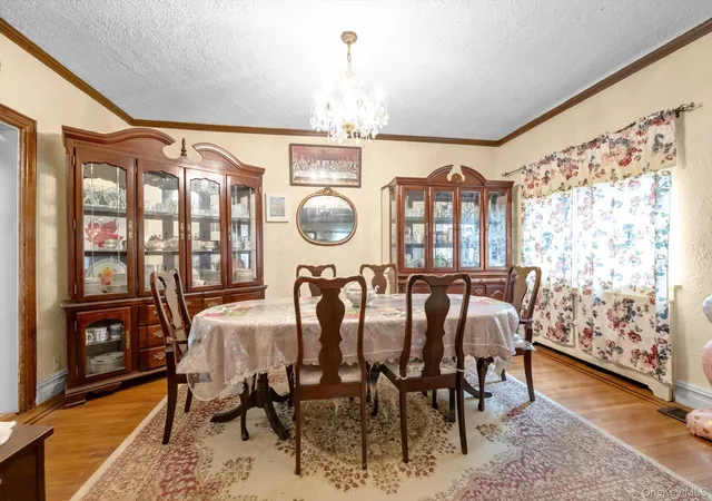 Photo 4 of Single family home for sale at 1509 Hewlett Ave, Hempstead, NY 11557 | MLS# 1057133 | Listing updated on 2026-10-18
