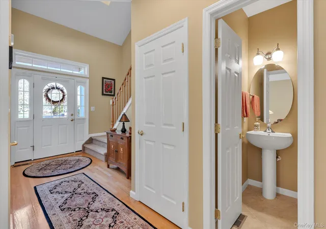 Photo 3 of Condo for sale at 115 Manitou Trl, Smithtown, NY 11754 | MLS# 1057203 | Listing updated on 2026-10-08