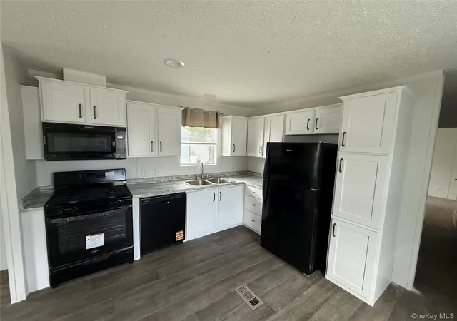 Photo 3 of Manufactured home for sale at 62 Peebles Ln, Mamakating, NY 12721 | MLS# 1057213 | Listing updated on 2026-10-05