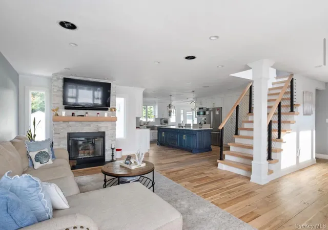 Photo 3 of Single family home for sale at 8 Goodwin Pl, Huntington, NY 11768 | MLS# 1057236 | Listing updated on 2026-10-01