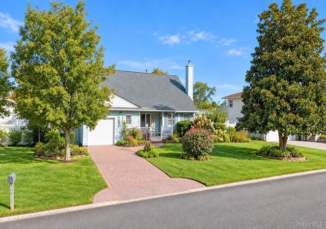 Photo 1 of Single family home for sale at 35 Jackson Ave, Brookhaven, NY 11720 | MLS# 1057269 | Listing updated on 2026-10-28