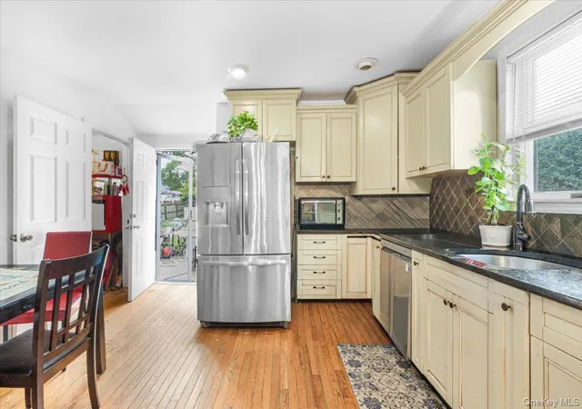 Photo 2 of Single family home for sale at 25 3rd Avenue, Islip, NY 11722 | MLS# 1057270 | Listing updated on 2026-10-01