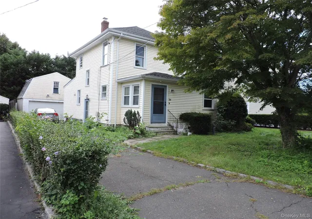 Photo 2 of Single family home for sale at 94 Locust Ave, Eastchester, NY 10583 | MLS# 1057273 | Listing updated on 2026-10-06