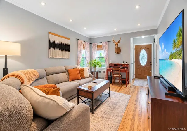 Photo 3 of Single family home for sale at 61 Stephen Pl, Hempstead, NY 11580 | MLS# 1057275 | Listing updated on 2026-10-05