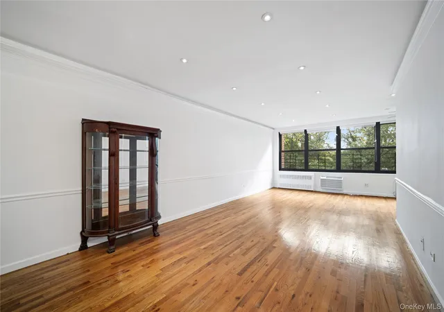 Photo 3 of House for sale at 75-34 Bell Blvd #6H, New York, NY 11364 | MLS# 1057287 | Listing updated on 2026-10-02