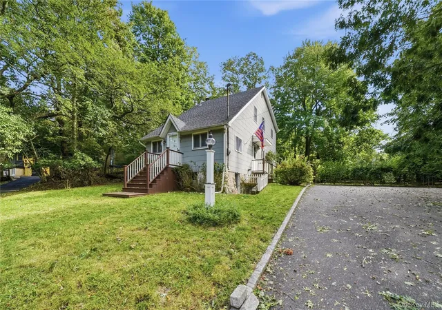 Photo 1 of Single family home for sale at 50 Dryad Rd, Brookhaven, NY 11778 | MLS# 1057337 | Listing updated on 2026-10-01