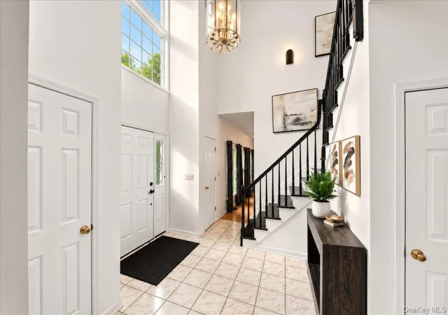 Photo 4 of Single family home for sale at 3 Miller Rd, Putnam Valley, NY 10579 | MLS# 1057359 | Listing updated on 2026-10-02