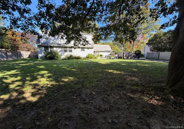 Photo 50 of Single family home for sale at 14 King Arthurs Ct E #14, Smithtown, NY 11780 | MLS# 1057367 | Listing updated on 2026-10-07