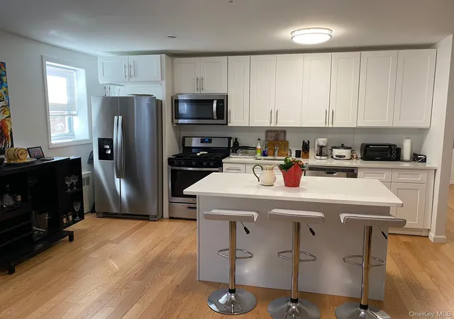Photo 3 of House for sale at 1 Hawley Ter #1G, Yonkers, NY 10701 | MLS# 1057379 | Listing updated on 2026-10-05