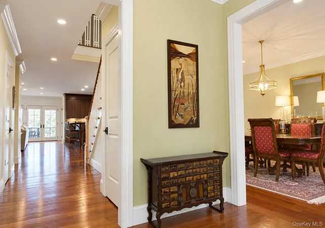 Photo 4 of Single family home for sale at 24 Country Clb Ln, Mount Pleasant, NY 10510 | MLS# 1057382 | Listing updated on 2026-10-07