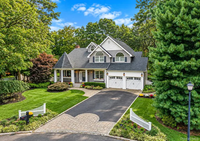 Single family home for sale at 43 Locust Dr, Smithtown, NY 11767 | MLS# 1057404