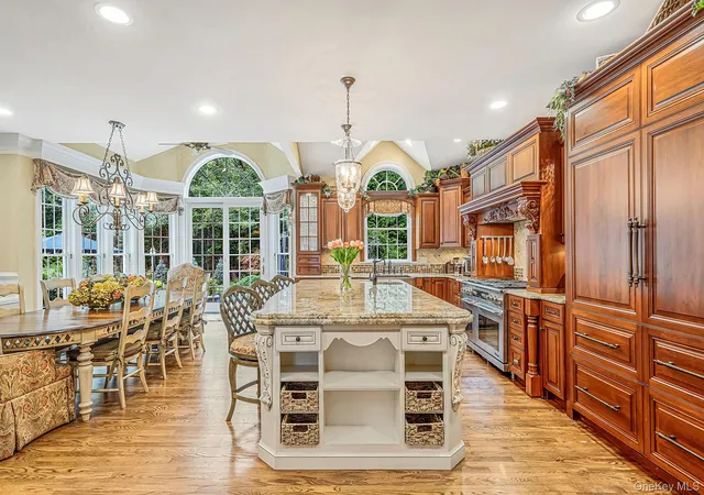Photo 4 of Single family home for sale at 43 Locust Dr, Smithtown, NY 11767 | MLS# 1057404 | Listing updated on 2026-10-01