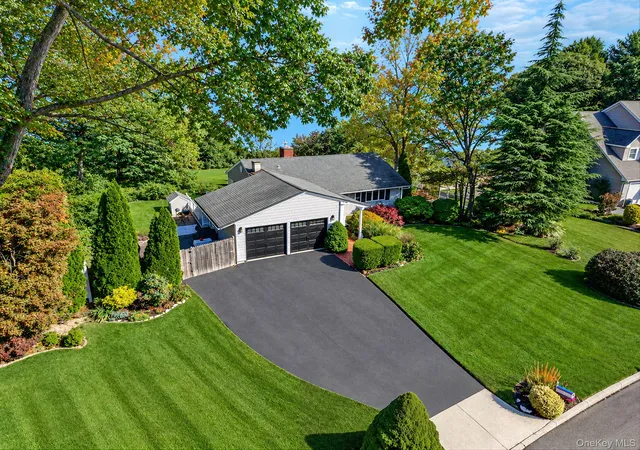 Photo 2 of Single family home for sale at 11 Folsom Ln, Brookhaven, NY 11727 | MLS# 1057410 | Listing updated on 2026-10-07