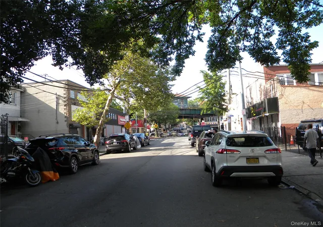 Photo 4 of House for sale at 38-05 65 Street #1H, New York, NY 11377 | MLS# 1057411 | Listing updated on 2026-10-01
