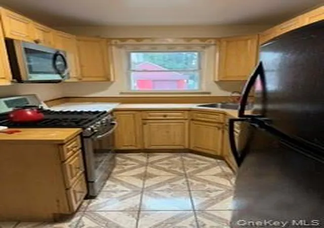 Photo 3 of Single family home for sale at 169-54 144th Road, New York, NY 11434 | MLS# 1057412 | Listing updated on 2026-10-01