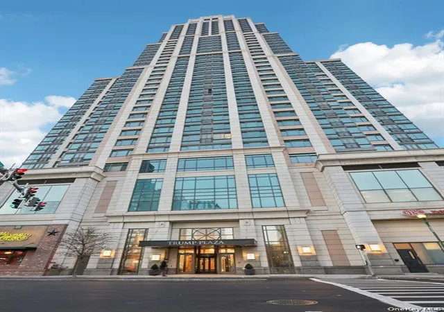 Photo 38 of Condo for sale at 175 Huguenot St #2006, New Rochelle, NY 10801 | MLS# 1057468 | Listing updated on 2026-10-02