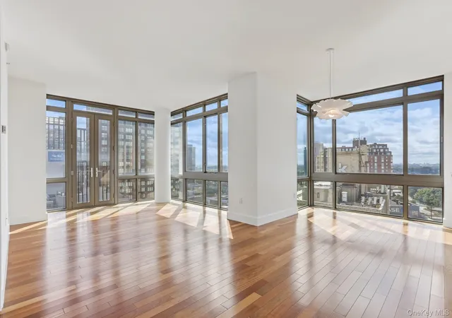 Photo 4 of Condo for sale at 175 Huguenot St #2006, New Rochelle, NY 10801 | MLS# 1057468 | Listing updated on 2026-10-02