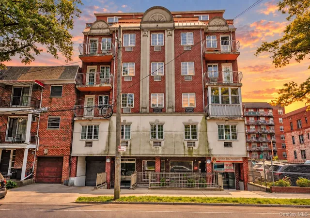 Condo for sale at 14336 37th Avenue #3D, New York, NY 11354 | MLS# 1057477