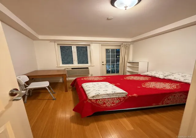 Photo 4 of Condo for sale at 14336 37th Avenue #3D, New York, NY 11354 | MLS# 1057477 | Listing updated on 2026-10-01