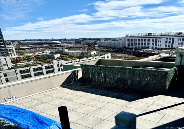 Photo 2 of Condo for sale at 44 15 Purves St #5A, New York, NY 11101 | MLS# 1057479 | Listing updated on 2026-10-10