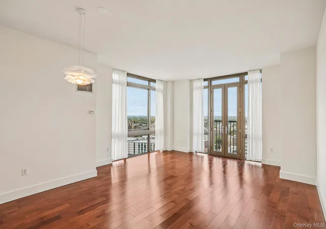 Photo 3 of Condo for sale at 175 Huguenot St #2107, New Rochelle, NY 10801 | MLS# 1057482 | Listing updated on 2026-10-02
