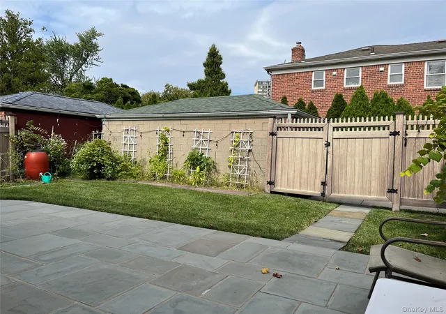 Photo 3 of Single family home for sale at 20953 28th Avenue, New York, NY 11360 | MLS# 1057487 | Listing updated on 2026-10-05