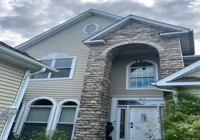 Photo 3 of Single family home for sale at 67 Latham Cir, Saugerties, NY 12477 | MLS# 1057493 | Listing updated on 2026-10-02