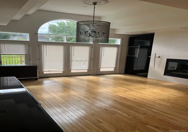 Photo 4 of Single family home for sale at 67 Latham Cir, Saugerties, NY 12477 | MLS# 1057493 | Listing updated on 2026-10-02
